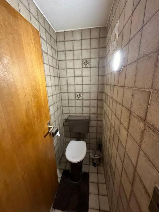 Geraeumige Rustikale Tiroler Wohnung 1-8 Personen Imst Bagian luar foto